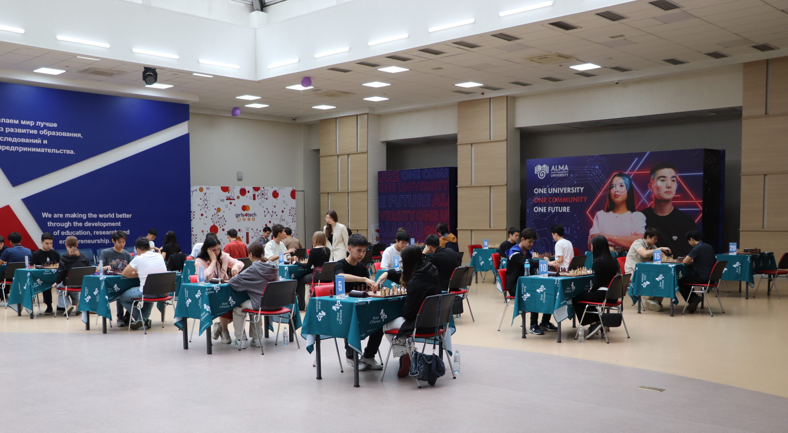 В AlmaU прошёл ежегодный турнир AlmaU Open Cup