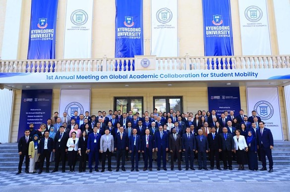  AlmaU at the 1st Annual Meeting on Global Academic Collaboration for Student Mobility in Tashkent