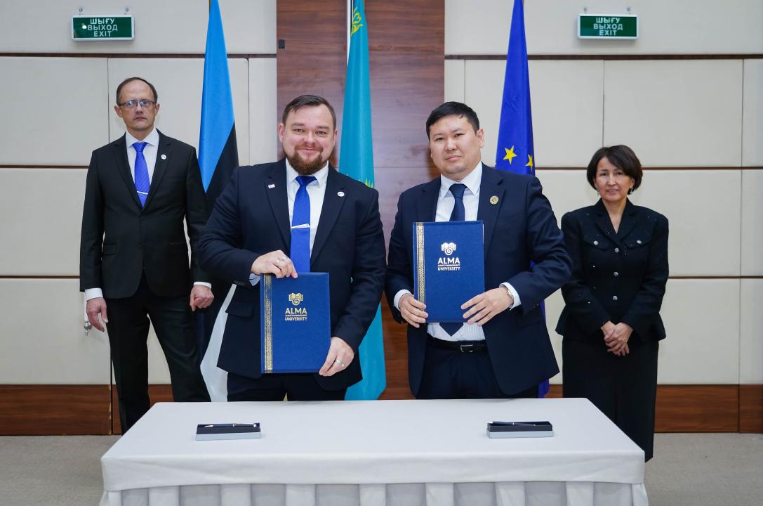 AlmaU-ның бірінші проректоры Тимур Булдыбаев Қазақстан мен Эстония ректорлары форумына қатысты