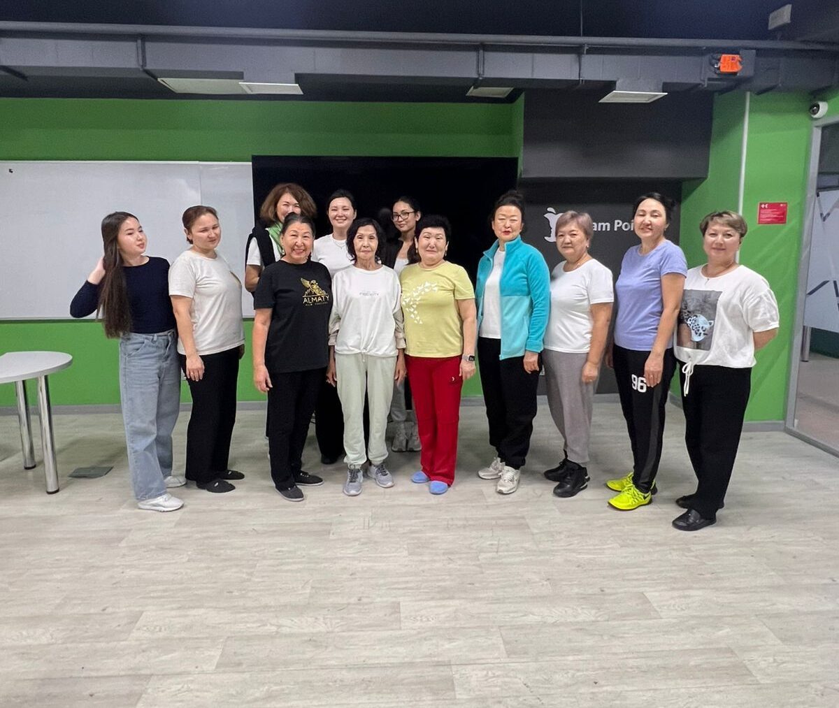 AlmaU-де “Линия жизни” жобасы “күміс” жастағы адамдар үшін басталды