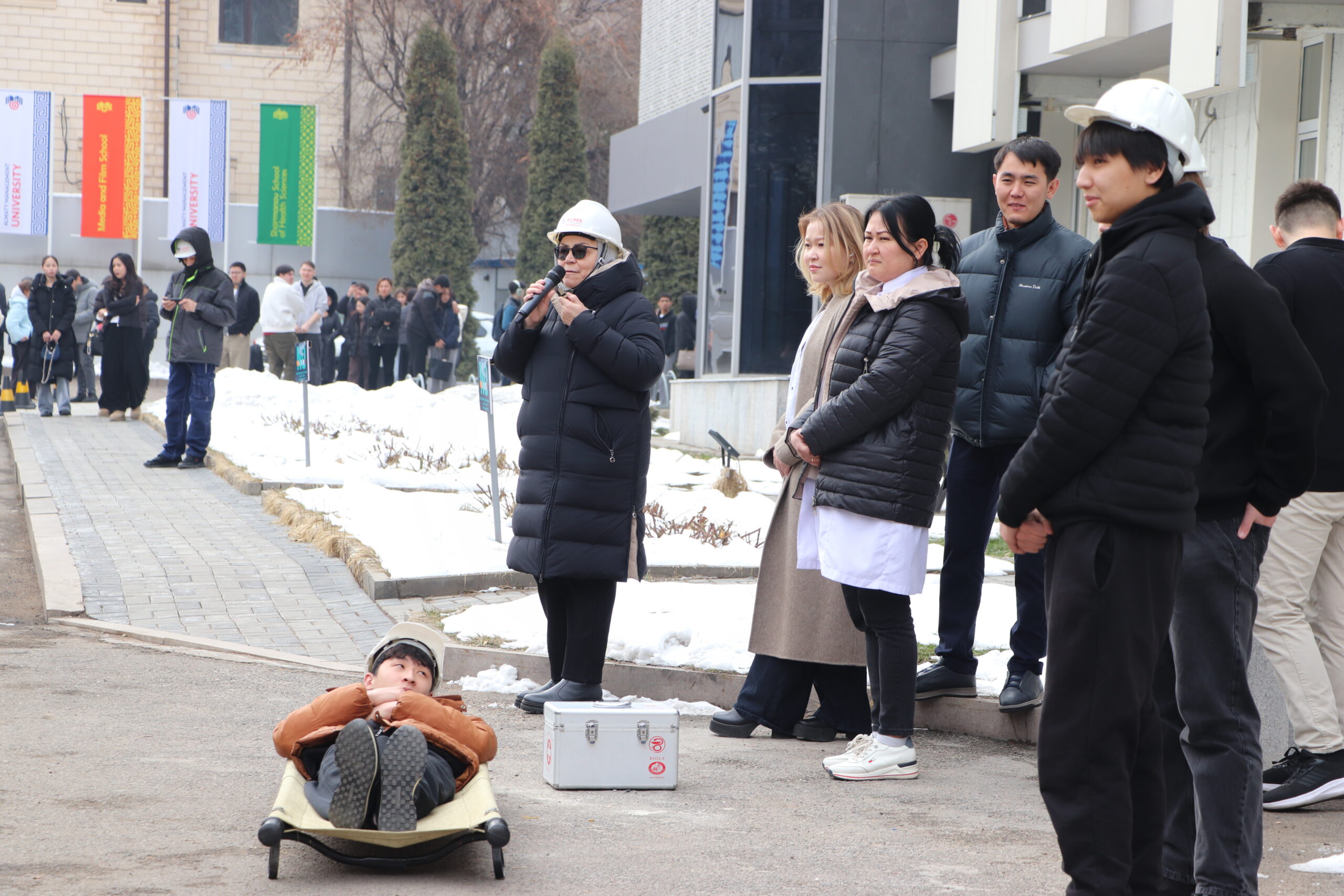 AlmaU-де азаматтық қорғау күніне арналған жоспарлы сейсмотренировка өтті
