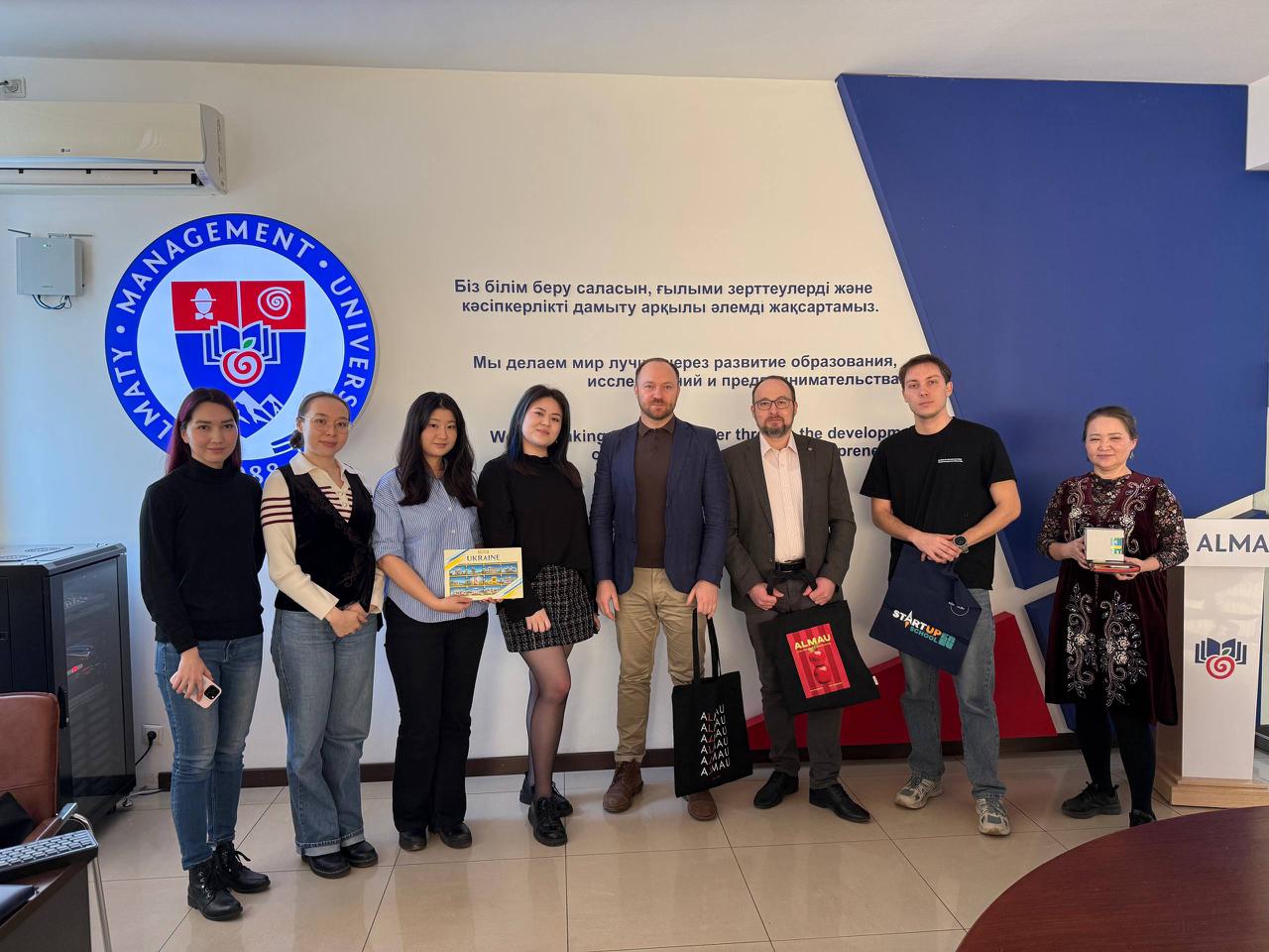 Халықаралық серіктестіктің жаңа көкжиегі: Алматыда KNEU делегациясымен кездесу