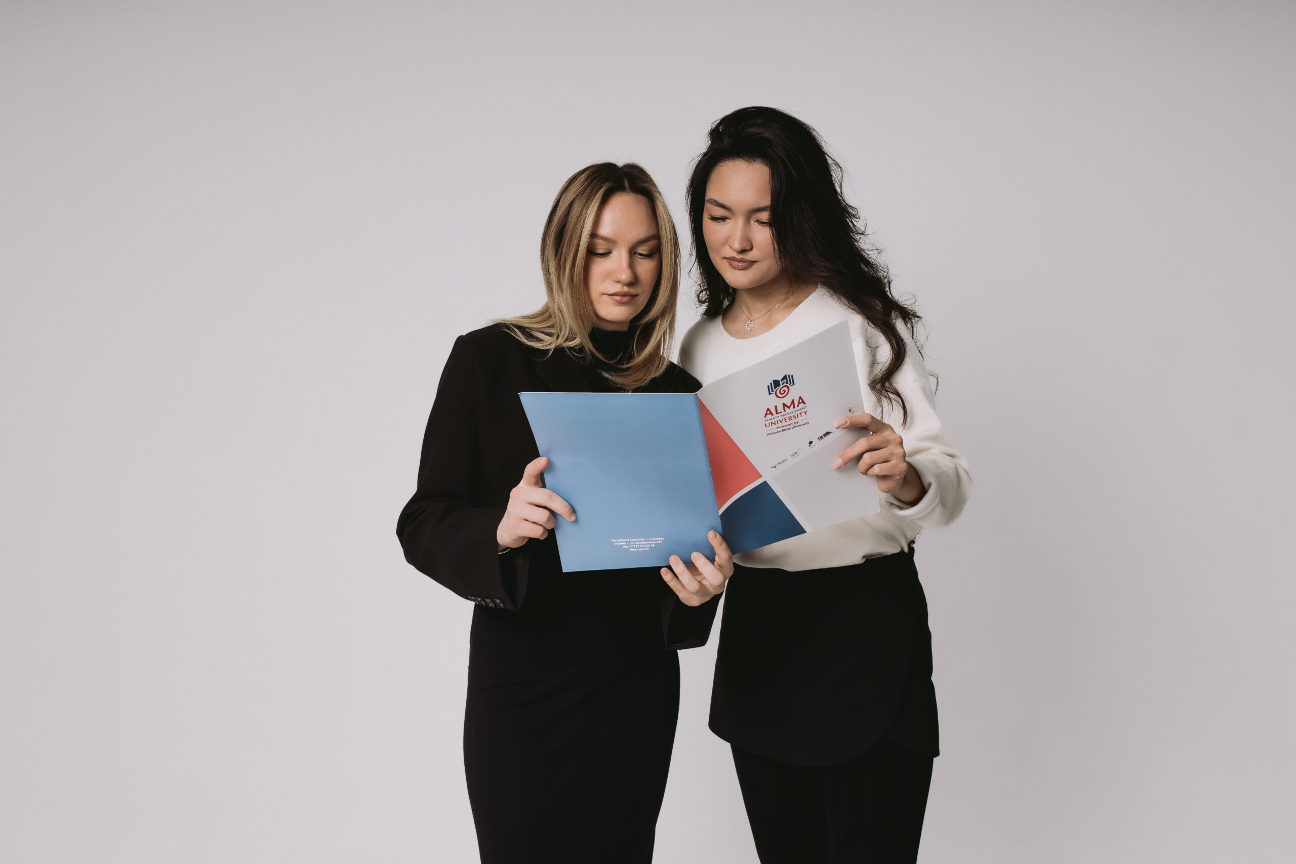 Магистранттардың ғылыми-зерттеу жұмыстарының республикалық конкурсына өтінімдерді қабылдау ашық