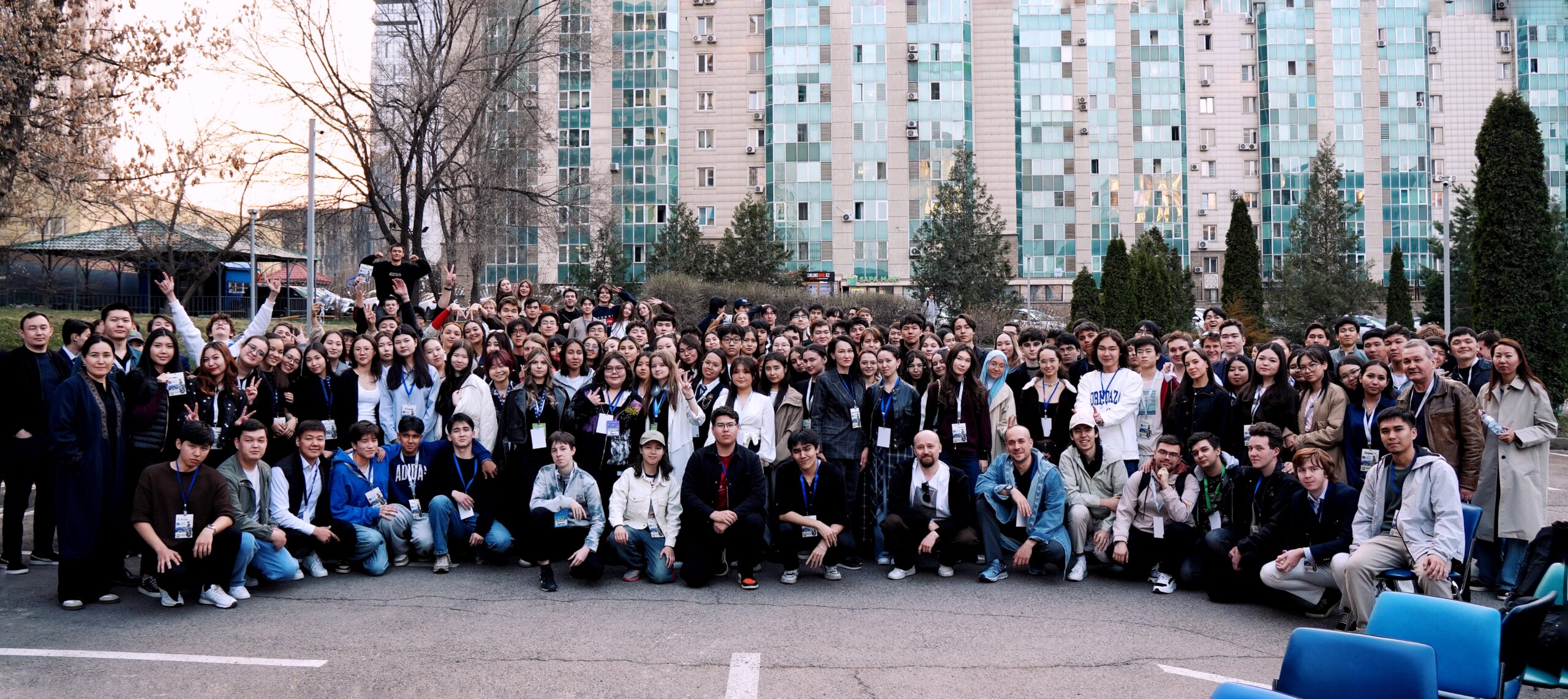 AlmaU-де «CrackIt 2026» халықаралық кейс-чемпионаты өтті