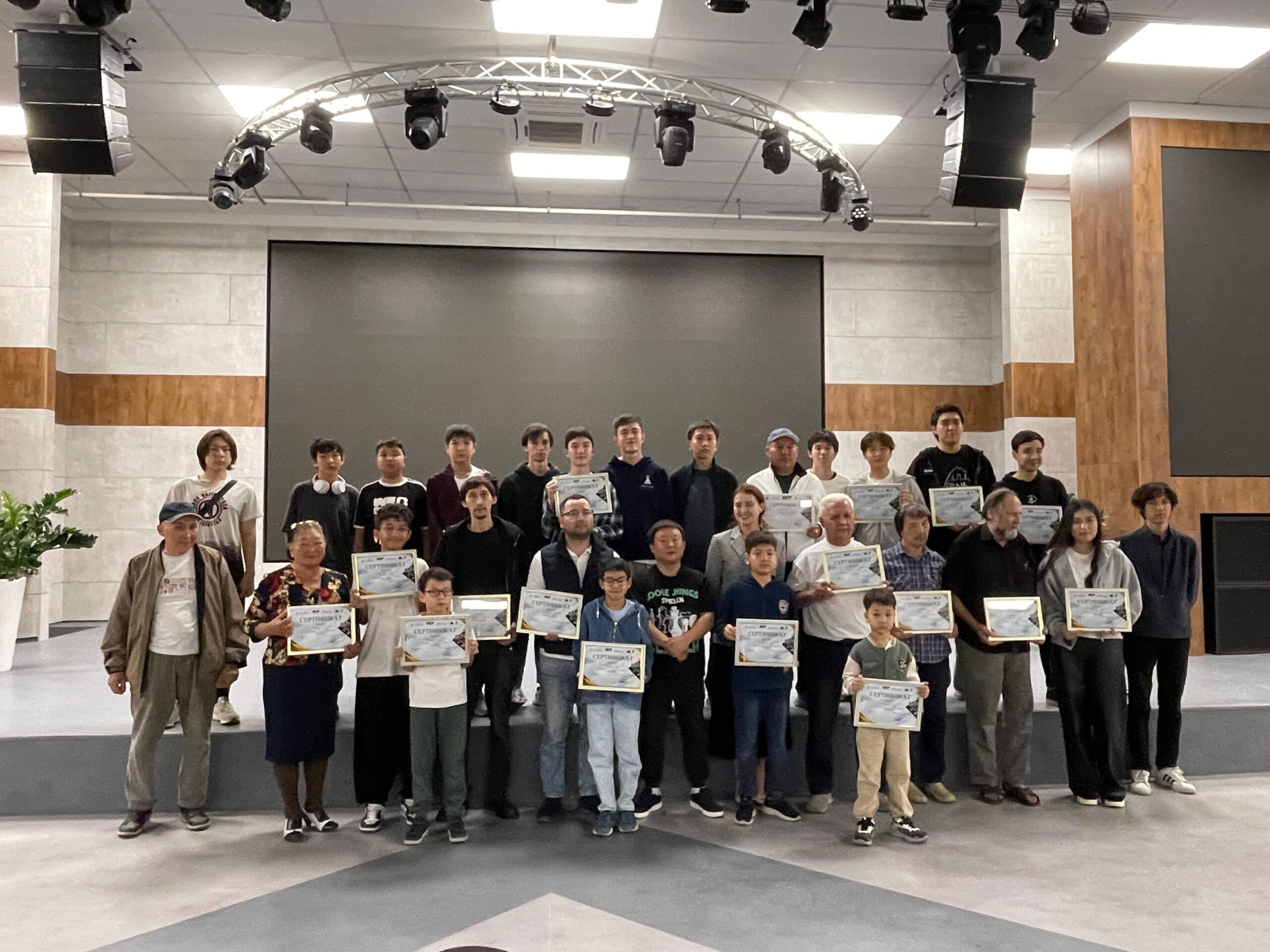  Chess Pak Family: сильнейшие шахматисты встретились на городском турнире в AlmaU