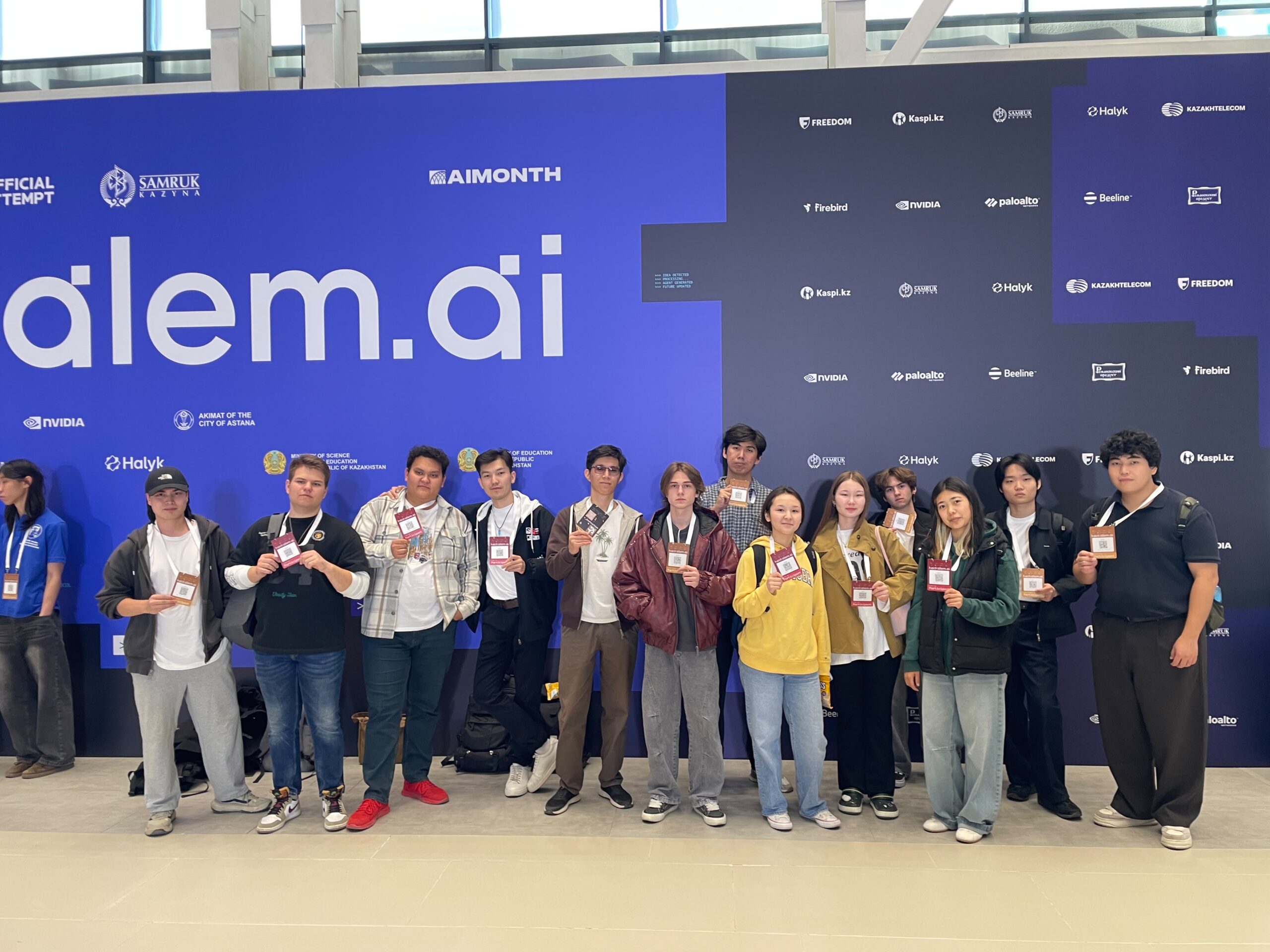 Идеядан цифрлық шешімге дейін: AlmaU студенттері HackAlem AI хакатонында Money Graph қосымшасын әзірледі